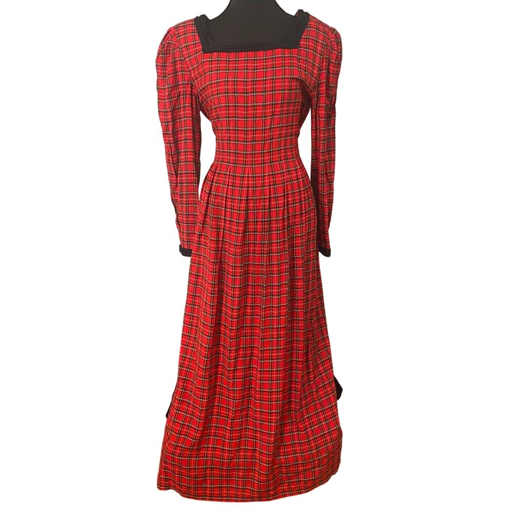 Vintage 90s Sarah Elizabeth Red Tartan Plaid Prairie Maxi Dress Size 8 Holiday